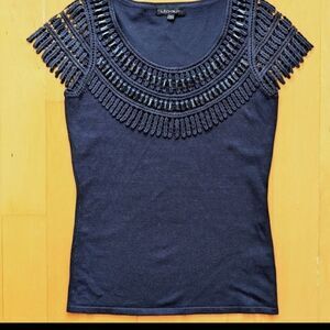 LEO Guy Paris Beaded Neck Line T-shirt Top Size 1 @c